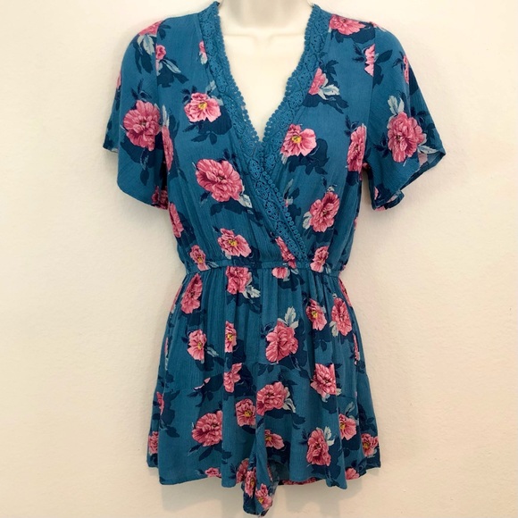🪴3x$20 SALE Short Romper Blue/Pink Floral XS - Picture 6 of 8